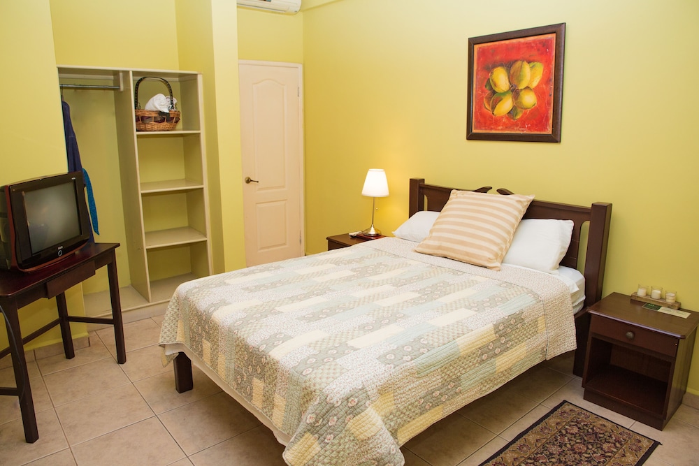 City Single Room, 1 Double Bed photo 1