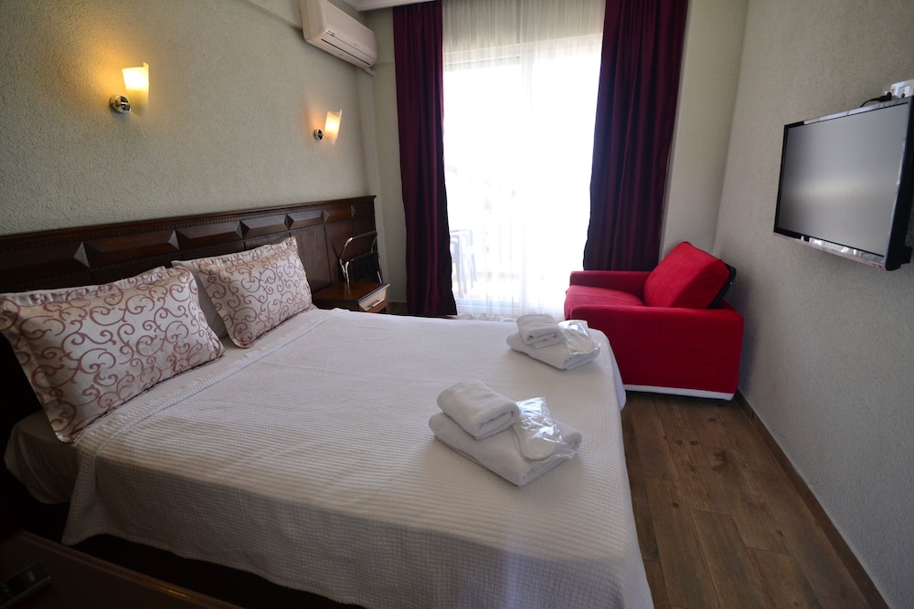 Standard Double Room, 1 Double Bed, Sea View