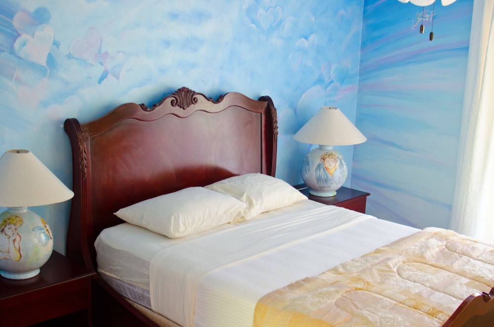 Honeymoon Room, 1 Bedroom, Balcony, Lake View photo 3