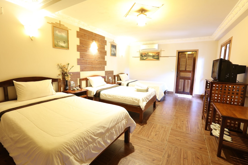 Deluxe Triple Room photo 3