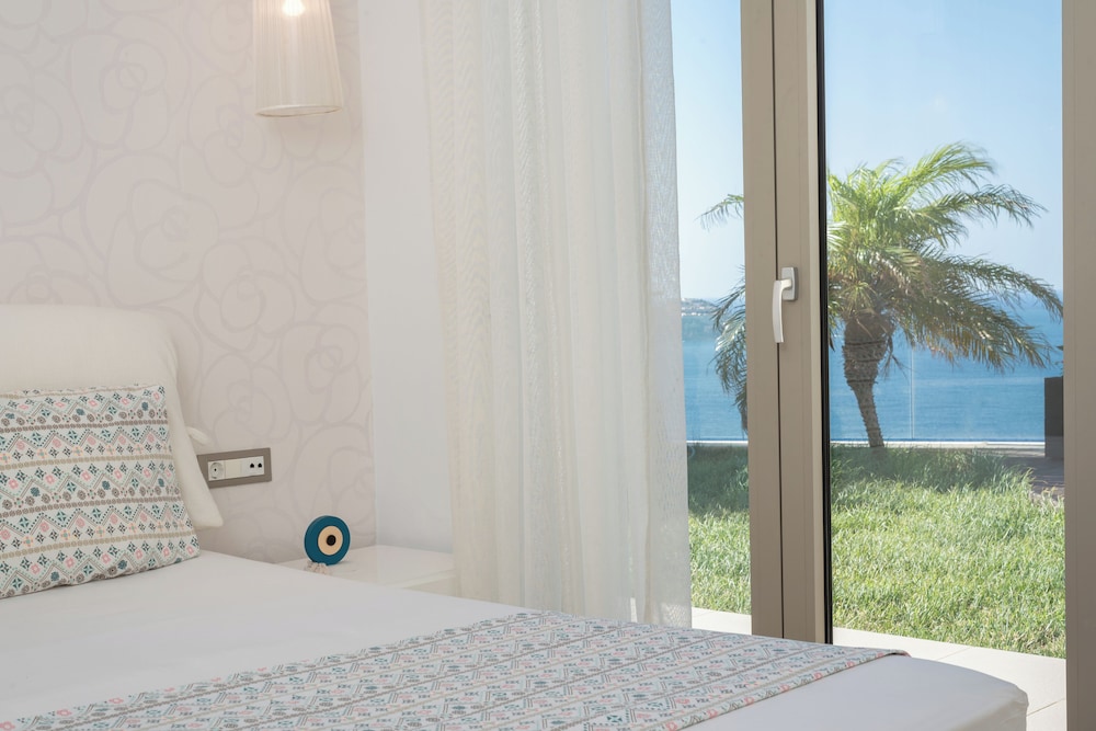 Villa, 3 Bedrooms, Accessible, Smoking