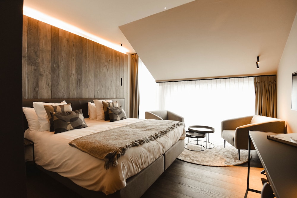 Deluxe Double Room photo 2