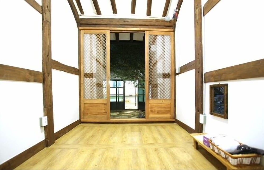 Room (Maesil) photo 1