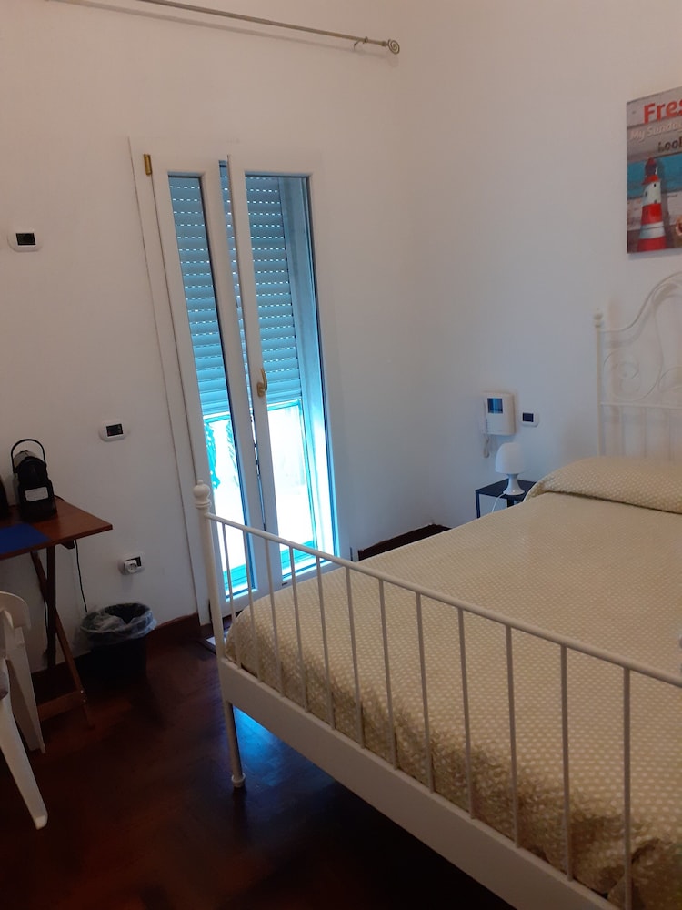 Shared Dormitory, 2 Bedrooms, Smoking, Terrace