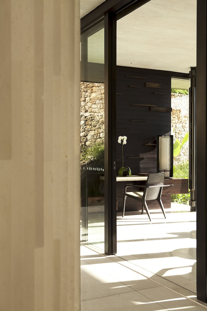 Room, 3 Bedrooms (Cliff Edge Villa) - Photo 7