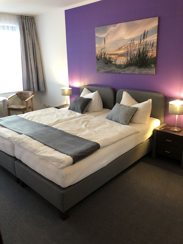 Double Room - Photo 8