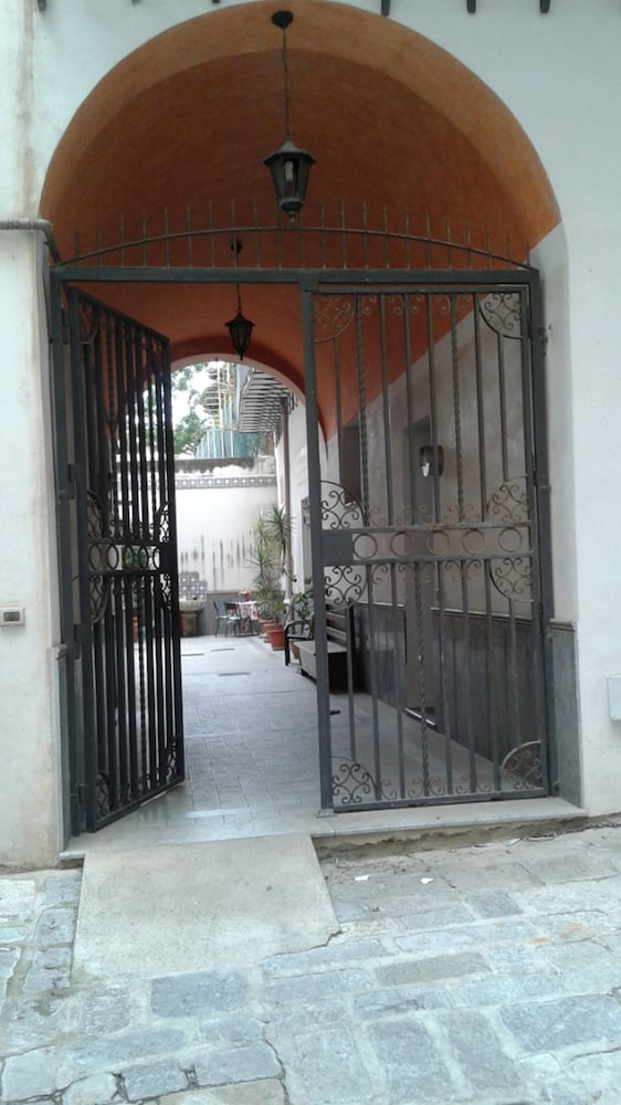 Casa Ròtre in the Historic Center of Palermo, 写真 5