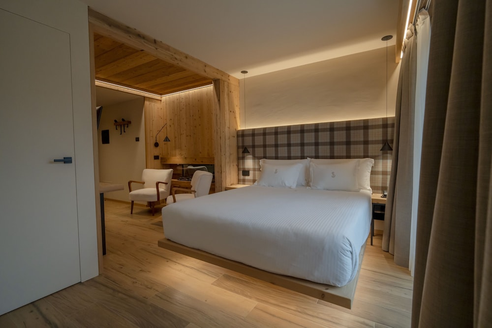 Junior Suite (Turkish Bath)
