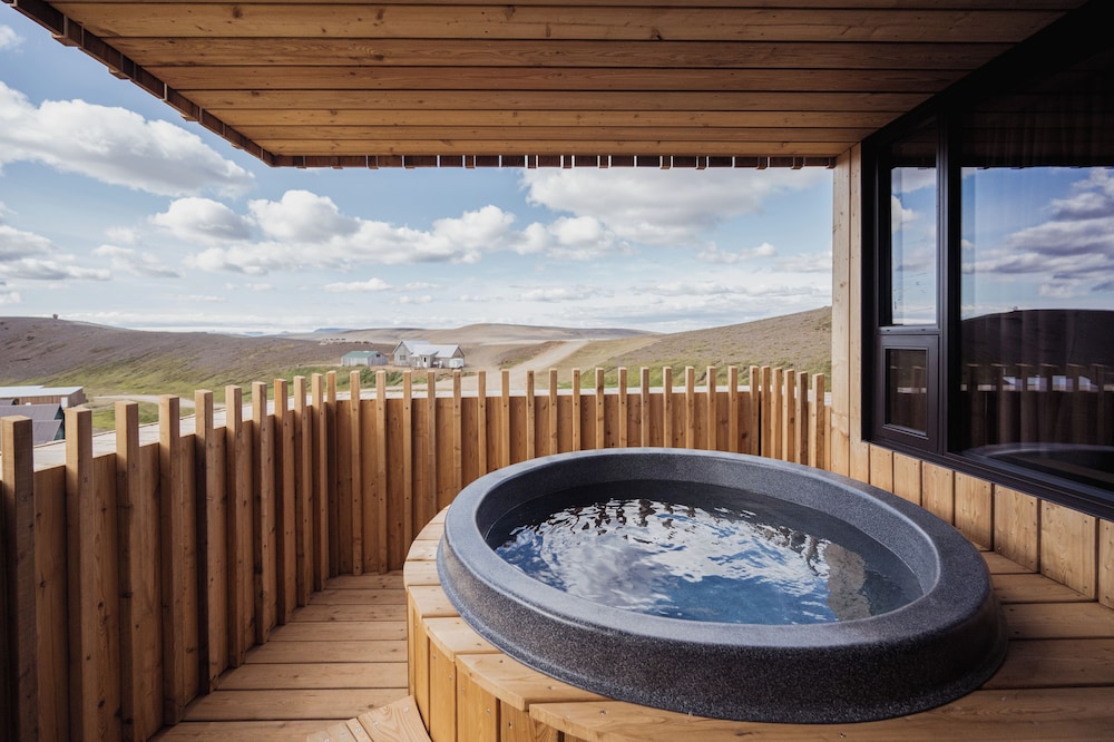 Highland Base Suite photo 3