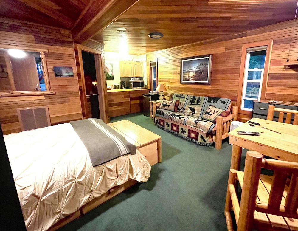 Trappers' Cabin photo 3