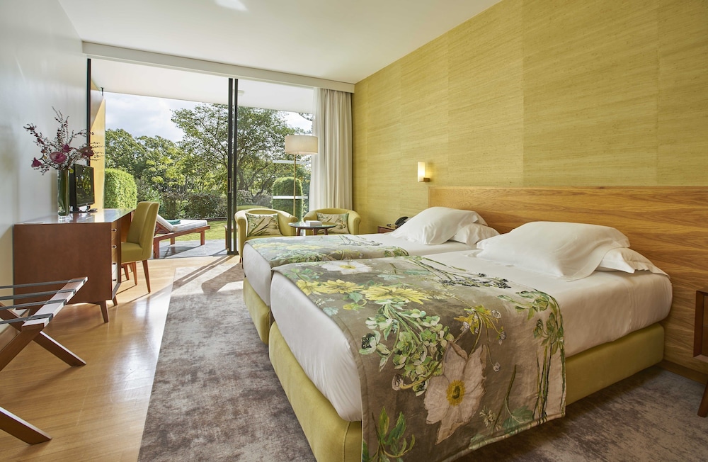Twin Room, Garden View