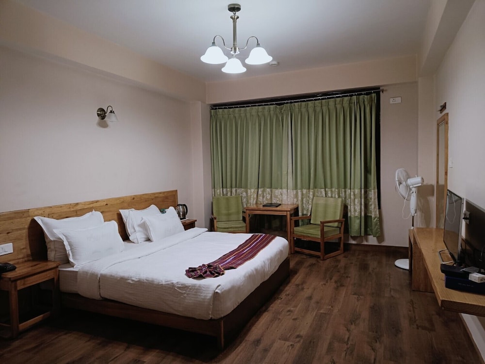 Standard room with valley view - Photo 4