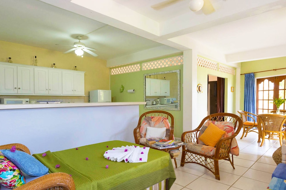 Apartment, 1 Bedroom, Kitchen, Sea View (Corner View) photo 3
