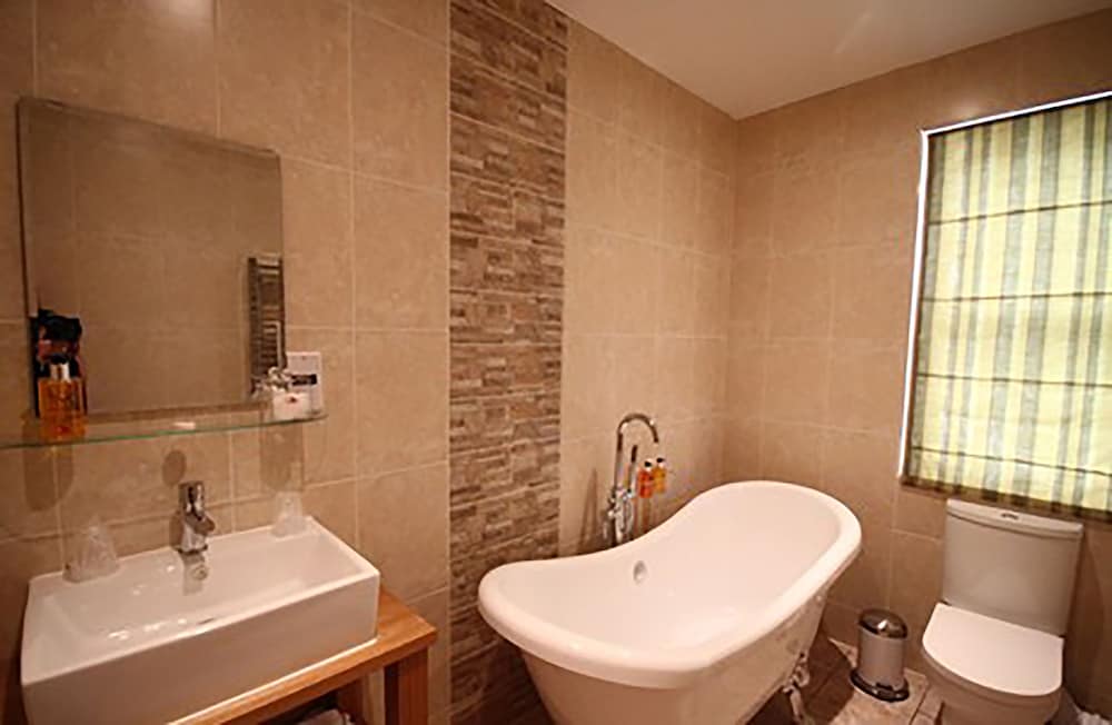 Executive Twin Room, Multiple Beds, Non Smoking photo 3