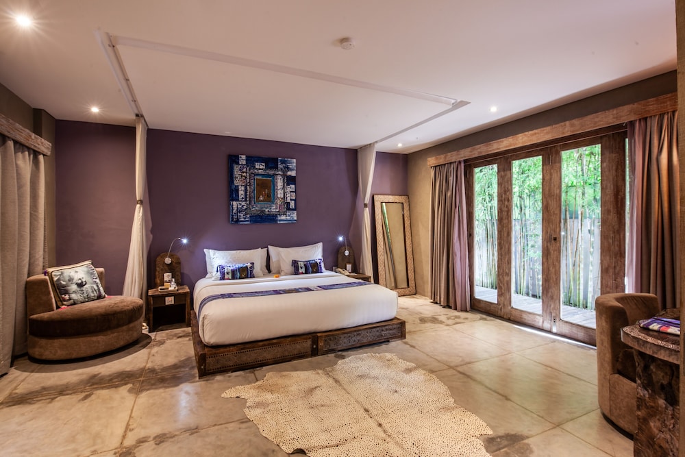 Available room