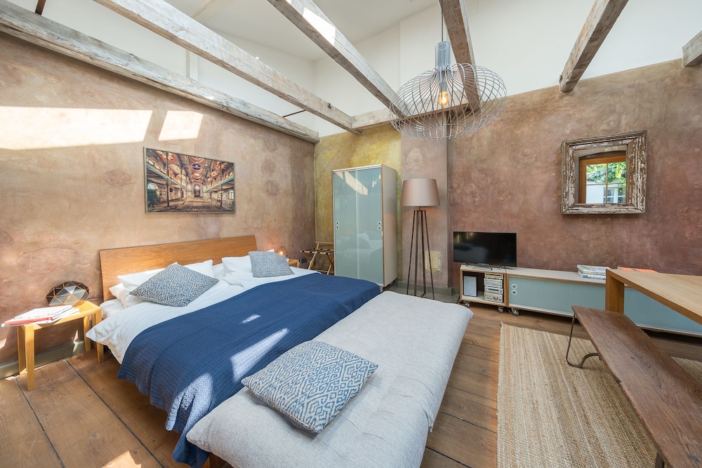 Apartment (Remise mit Balkon) photo 2