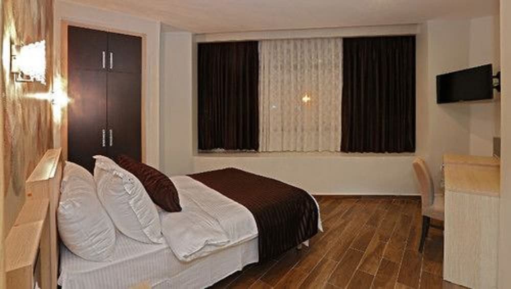 Standard Double Room photo 3