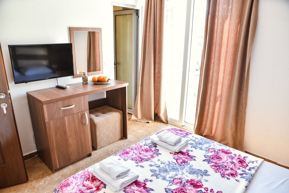 Basic Double Room, Sea View photo 2