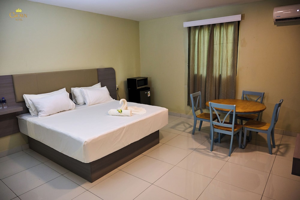 Deluxe Double Room, Balcony, Pool View