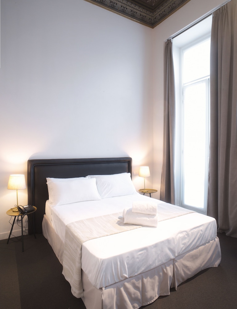 Junior Double or Twin Room - Photo 3