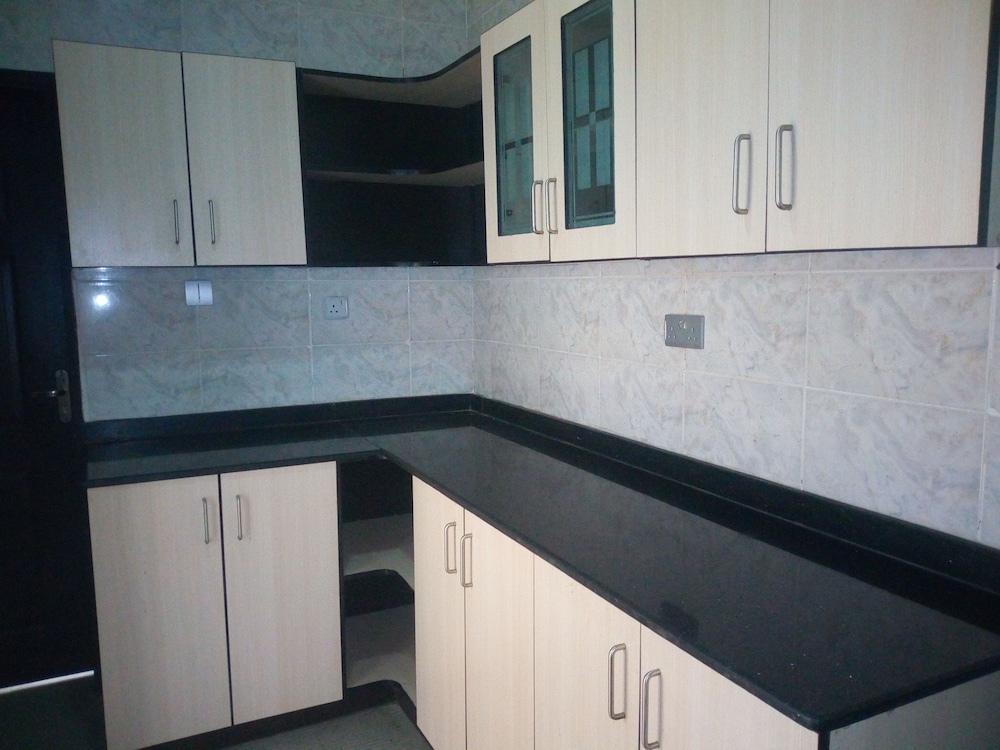 Apartment - Photo 3