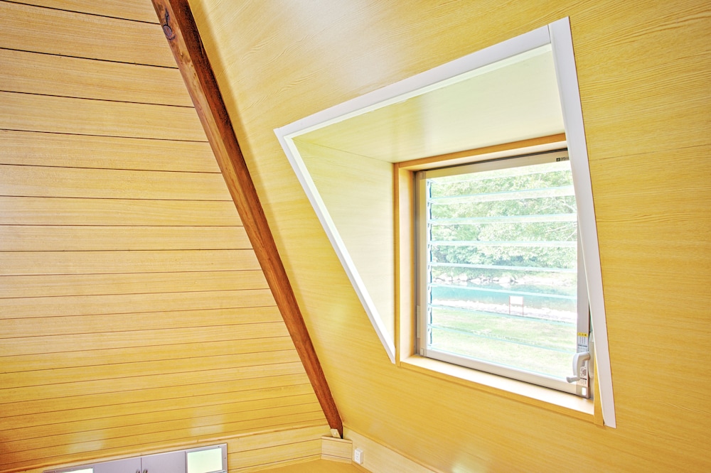 Tree shaped house, Twin Room photo 3