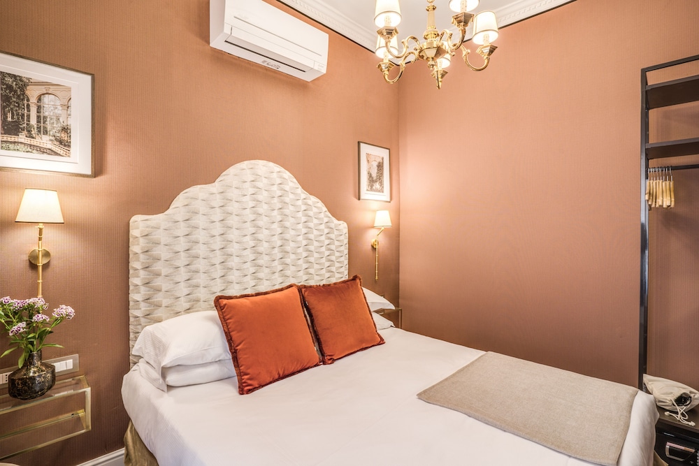 Classic Double Room photo 1
