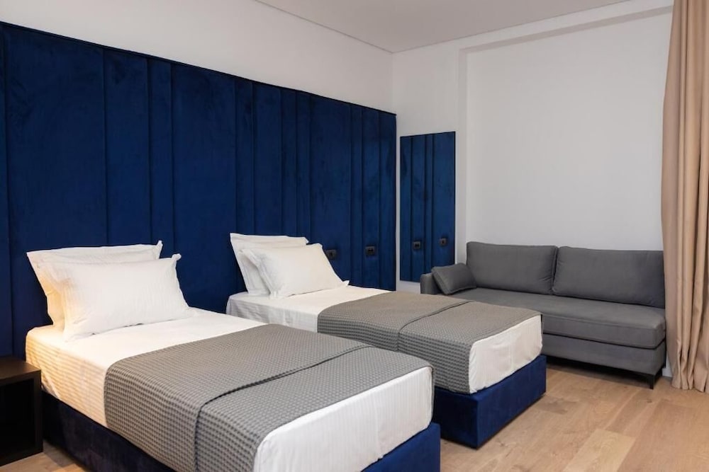 Deluxe Twin Room, Balcony, Partial Sea View