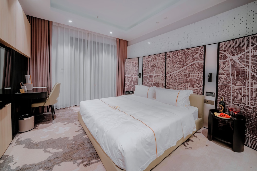 Deluxe Double Room photo 2