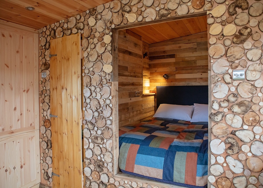 The Little Stable Deluxe Cabin photo 2