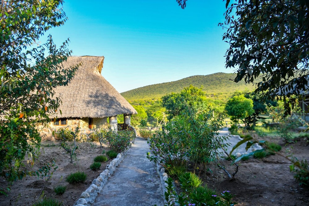 Double or Twin Room, Patio, River View photo 2