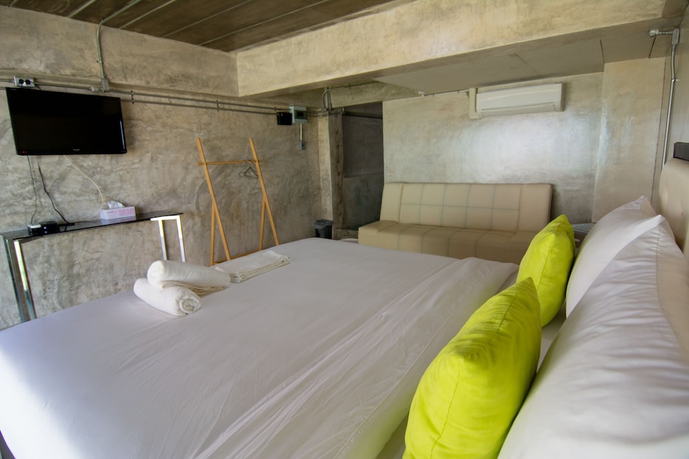 VIP Room photo 3