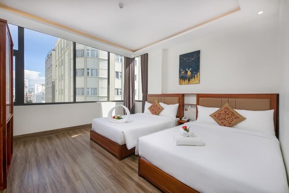 Deluxe Twin Room, 2 Queen Beds, City View