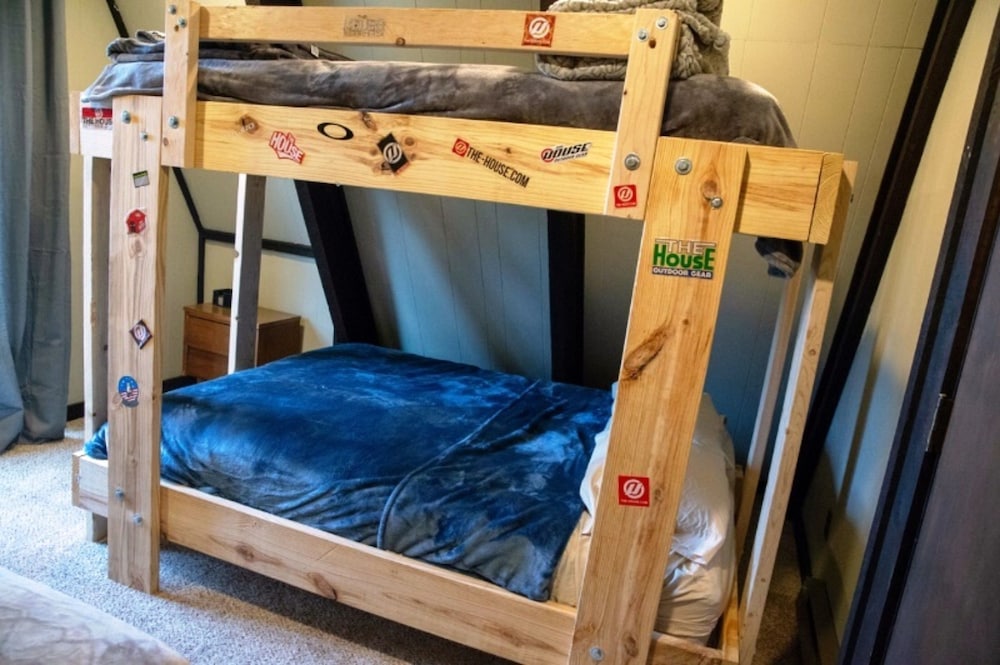 Family Cabin, Multiple Beds, Non Smoking photo 2