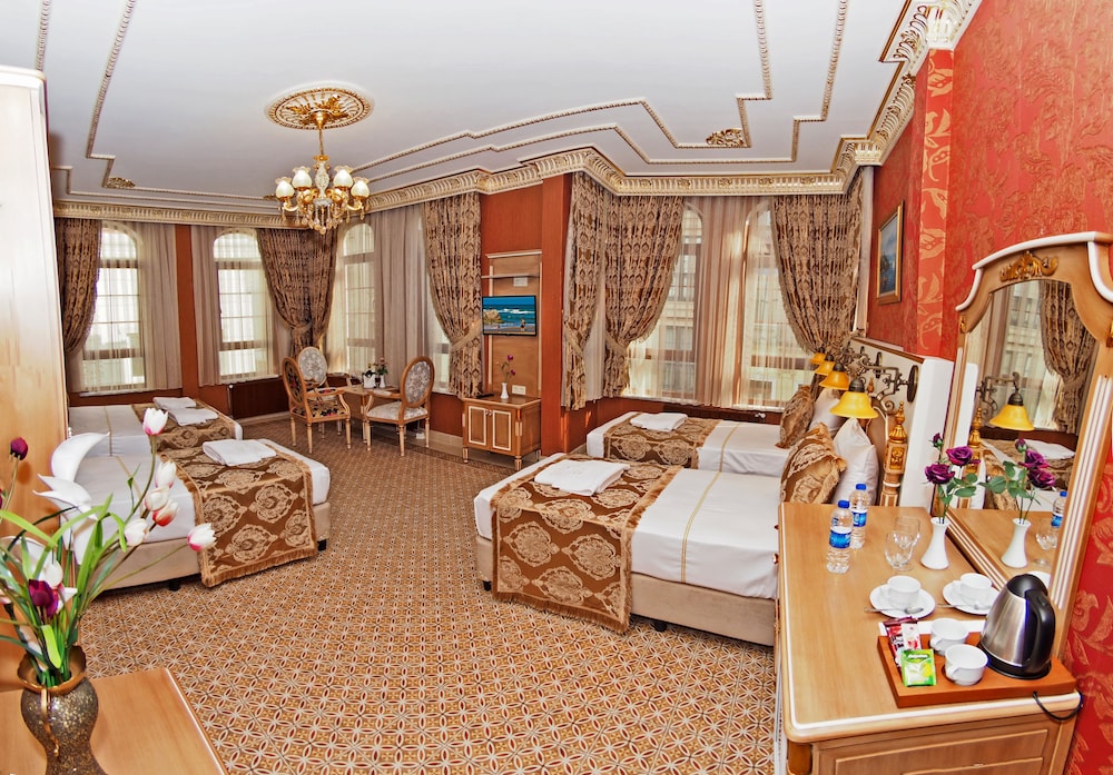 Family Suite photo 2