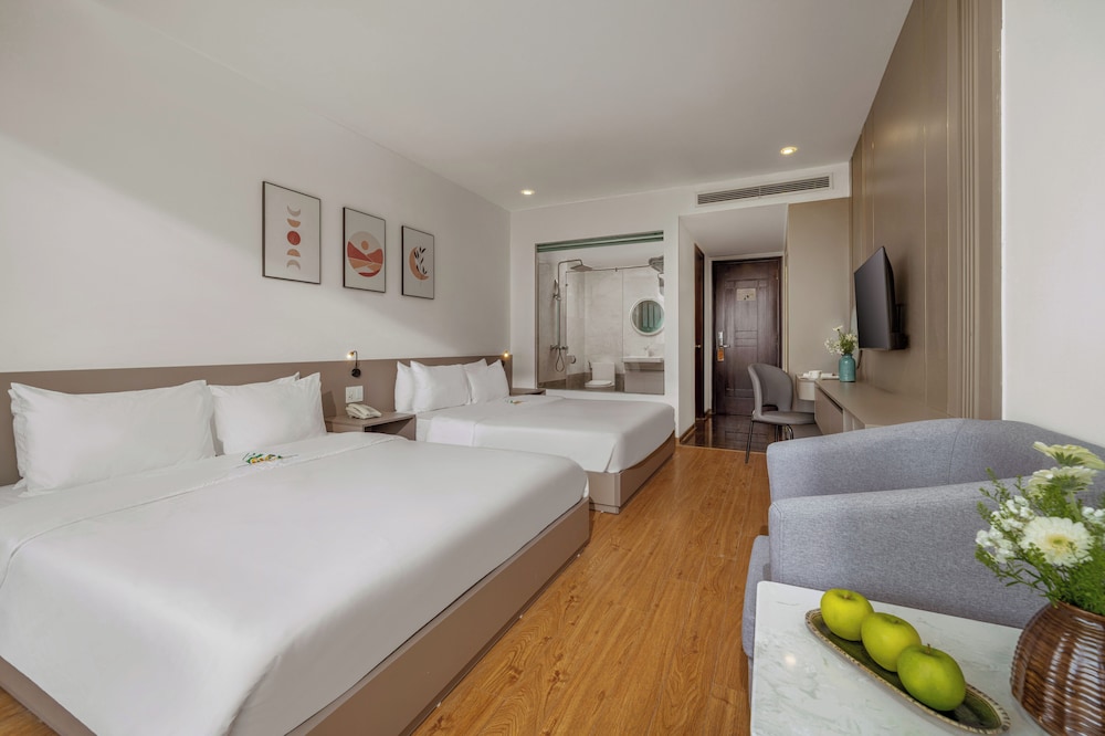 Family Twin Room, City View