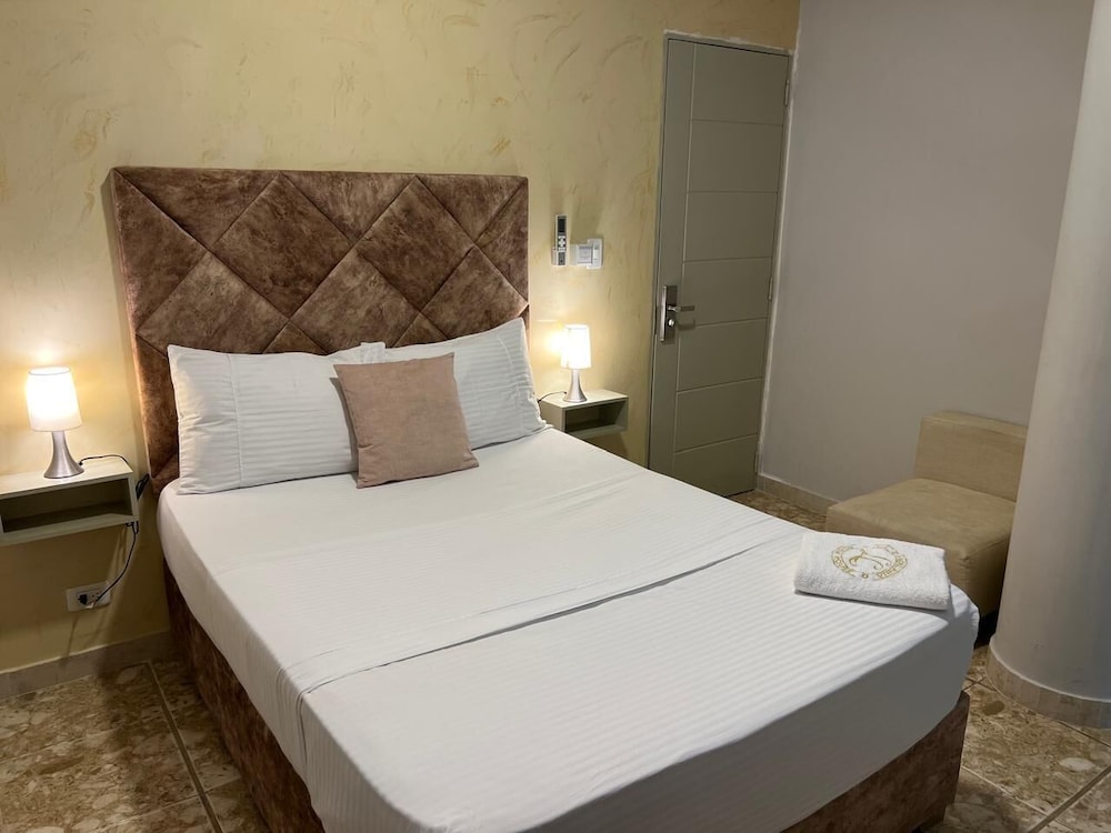 Standard Double Room photo 2