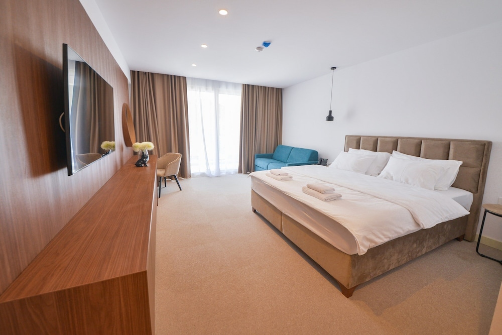 Junior Studio Suite, Beachside photo 2