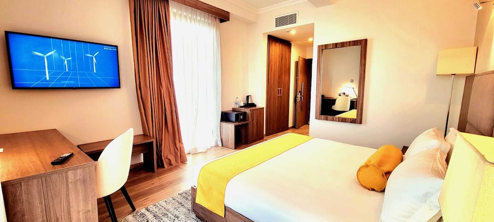 Deluxe Double Room, 1 King Bed - Photo 1
