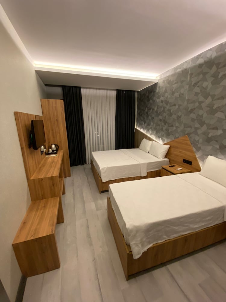 Standard Triple Room, Non Smoking