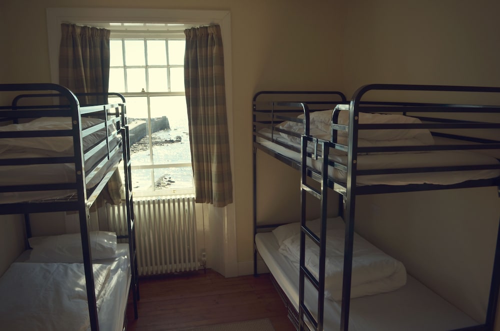 Shared Dormitory, Mixed Dorm, Shared Bathroom (Sleeps 4) photo 2