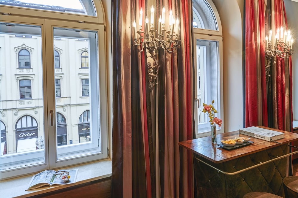 Presidential Suite, 2 Bedrooms (Ludwig) thumbnail 6