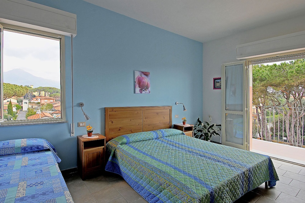Apartment, 1 Bedroom, Partial Sea View