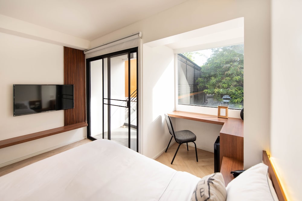 Standard Room, Balcony photo 3