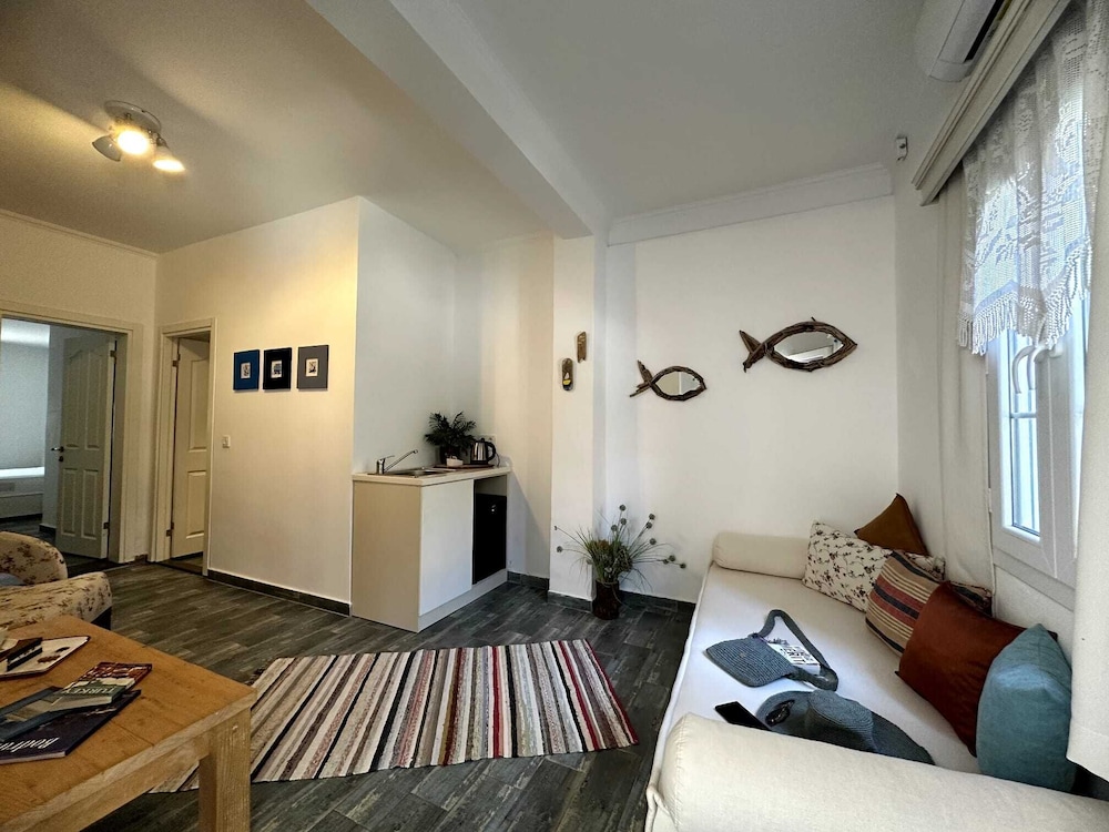 Grand Quadruple Room photo 1