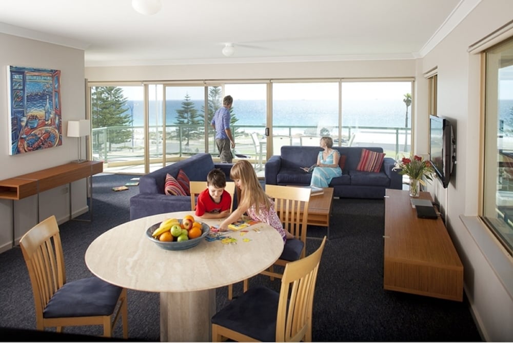 Sandcastles Three Bedroom Apartment photo 3