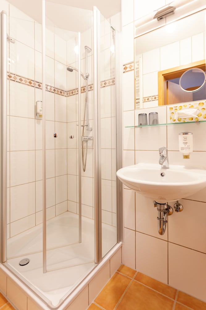 Comfort Double Room - Photo 12