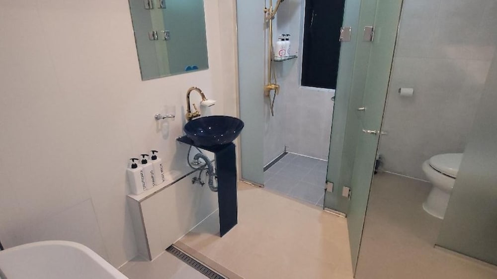 Triple Room - Photo 7