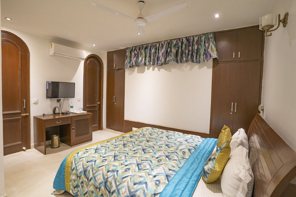 Deluxe Room - Photo 4