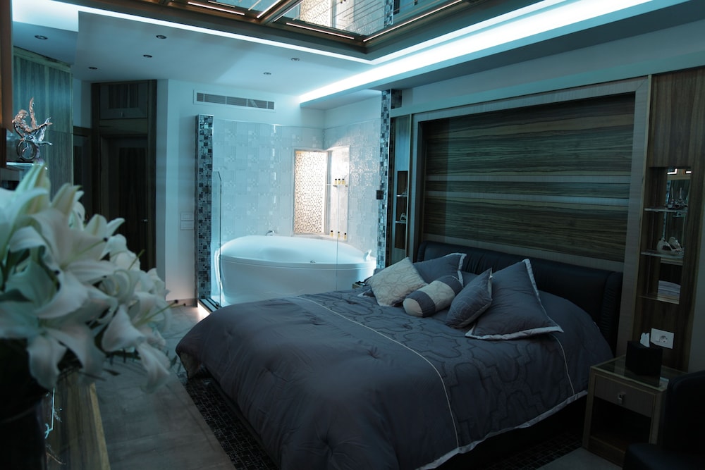 Premium Double Room, 1 Bedroom, Jetted Tub, Sea View
